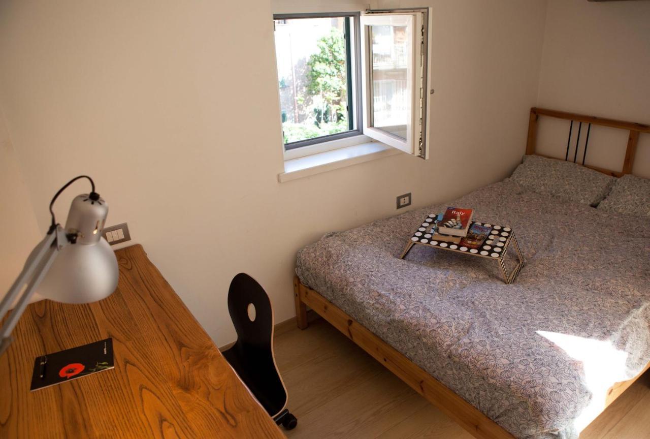 Appartamento Cozy Loft In Roma Esterno foto